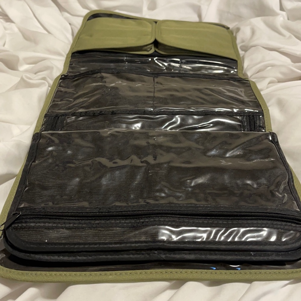 Trifold Makeup / Jewelry Organizer!